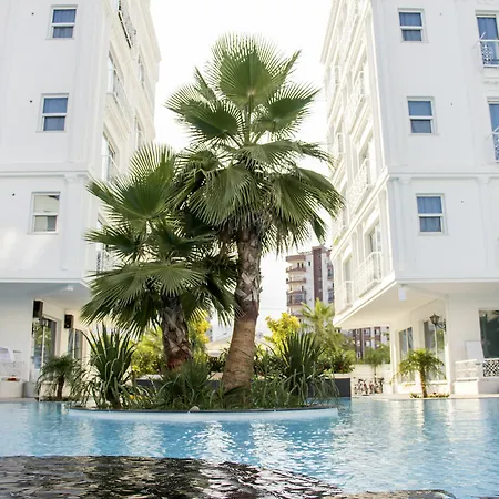 Hun Club Lägenhetshotell Antalya