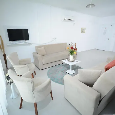 Aparthotel Hun Club 2*