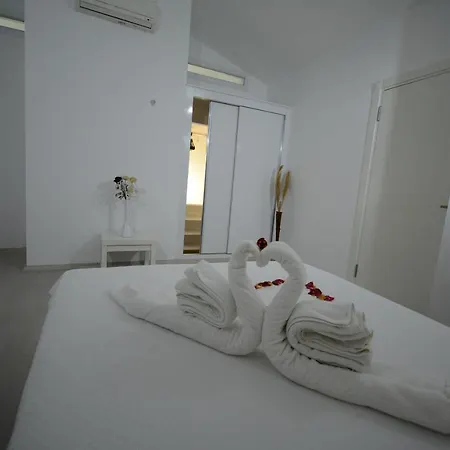 Hun Club Aparthotel