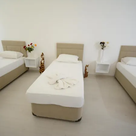 Hun Club Aparthotel