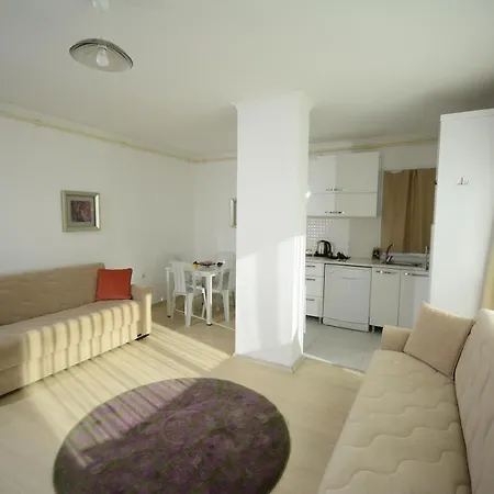 Aparthotel Hun Club