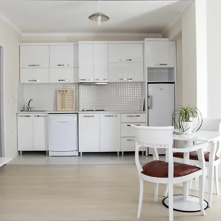 Hun Club Aparthotel 2*